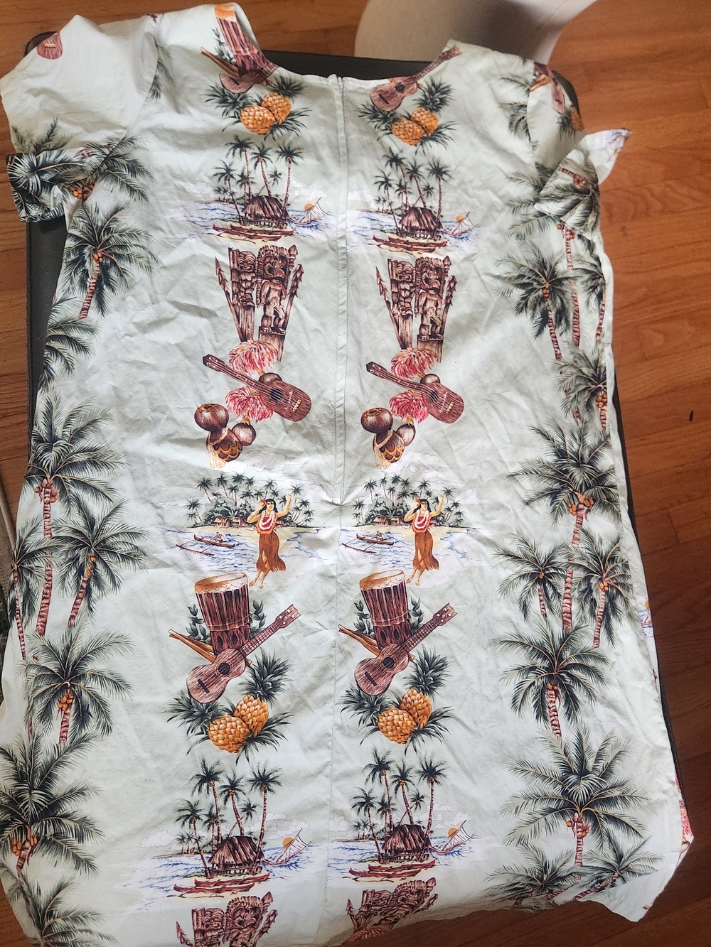 Vintage Bishop St. Hawaiian Muumuu Dress Palm Trees